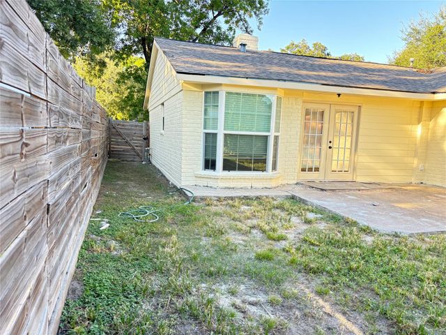 12431 Bexley Drive, Houston, TX 77099