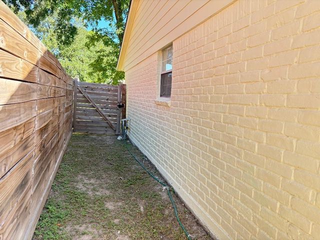 12431 Bexley Drive, Houston, TX 77099