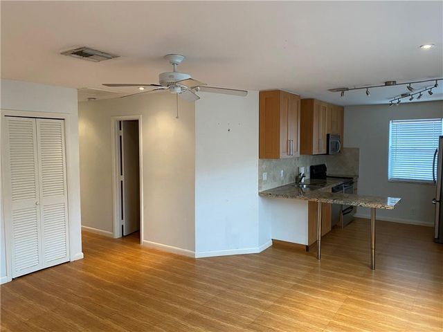 713 SE 18th Street, Fort Lauderdale, FL 33316