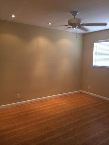 713 SE 18th Street, Fort Lauderdale, FL 33316