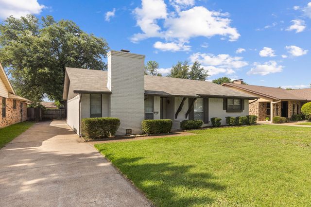 1124 Janell Drive, Irving, TX 75062