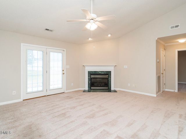 3027 Maple Avenue Apt J2, Burlington, NC 27215