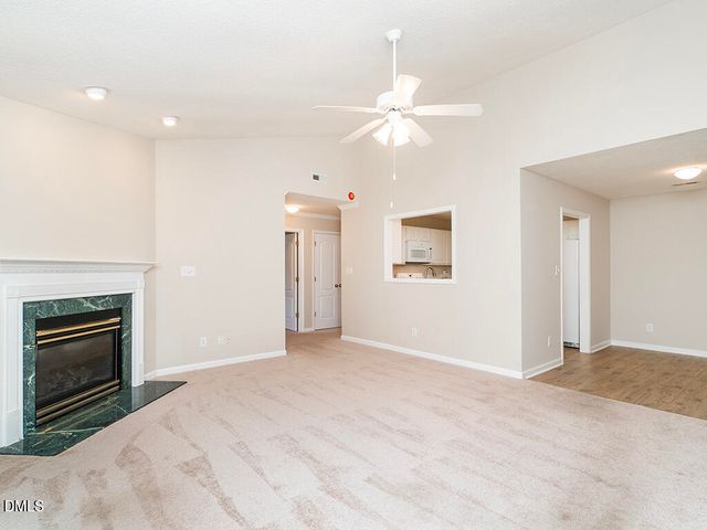 3027 Maple Avenue Apt J2, Burlington, NC 27215