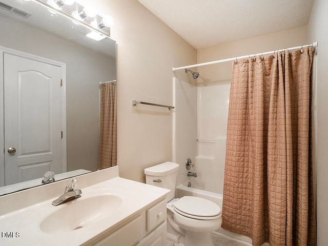 3027 Maple Avenue Apt J2, Burlington, NC 27215