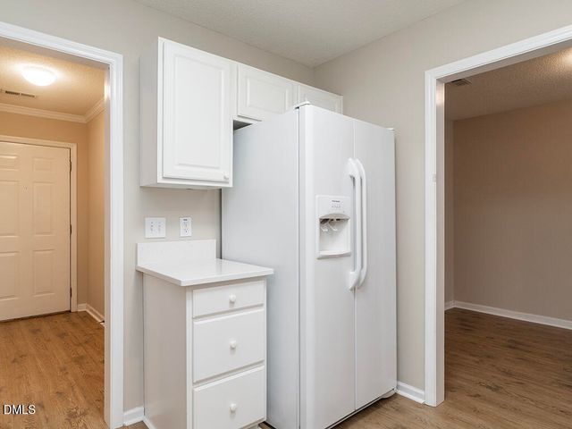 3027 Maple Avenue Apt J2, Burlington, NC 27215