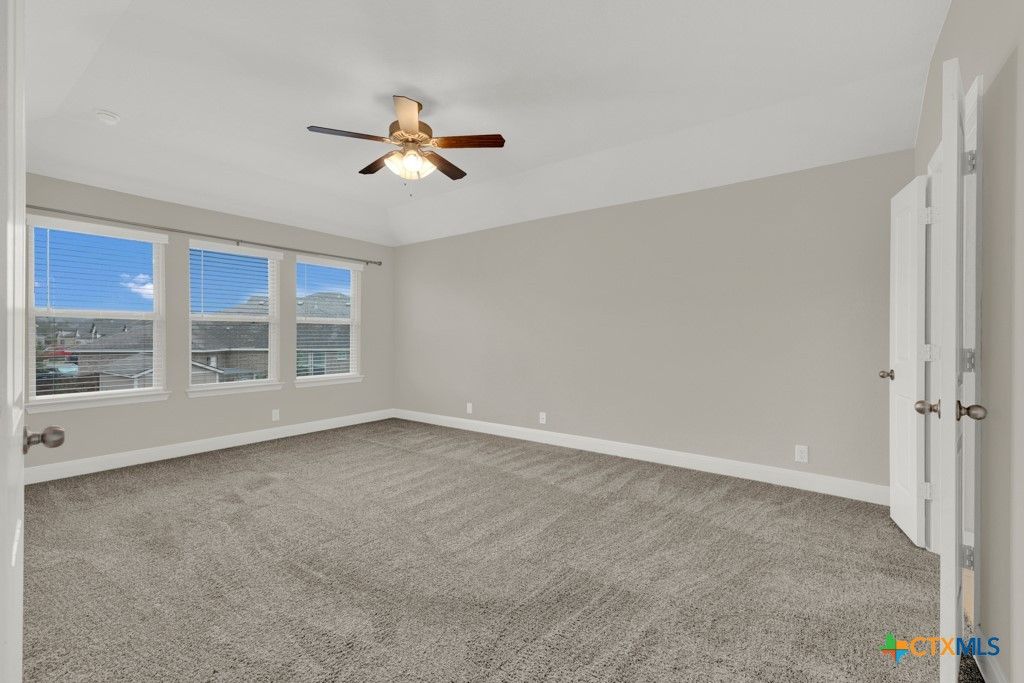 Image 22 of property listing at 2931 Aller, New Braunfels, TX 78130