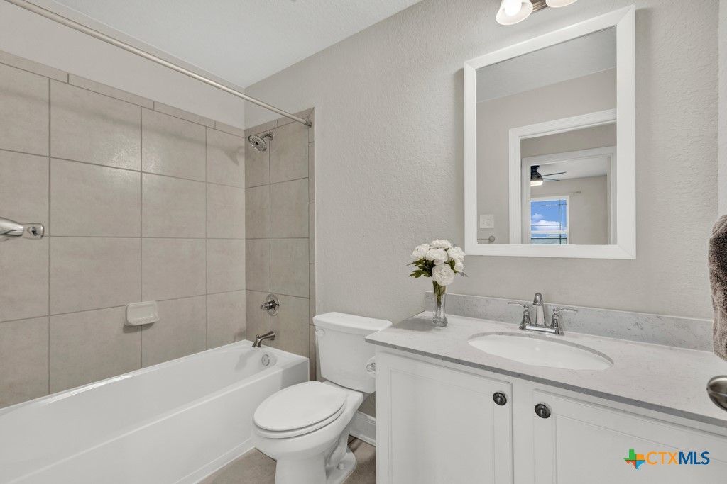 Image 28 of property listing at 2931 Aller, New Braunfels, TX 78130