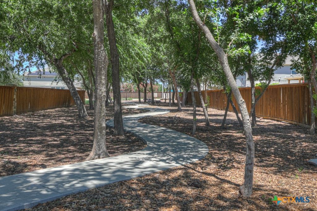 Image 35 of property listing at 2931 Aller, New Braunfels, TX 78130