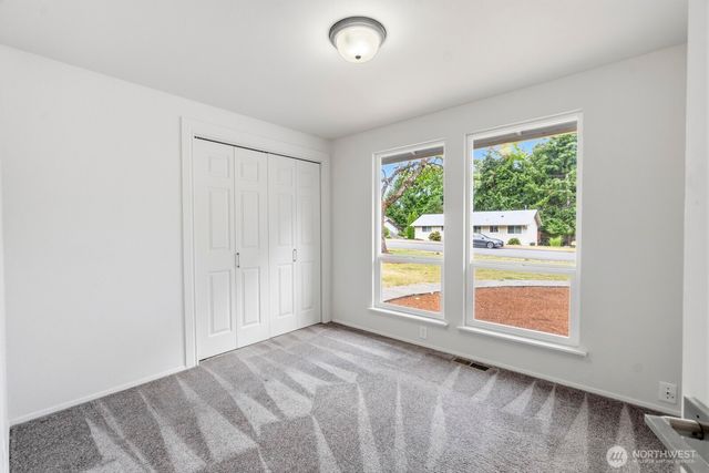 7209 33rd Avenue SE, Lacey, WA 98503