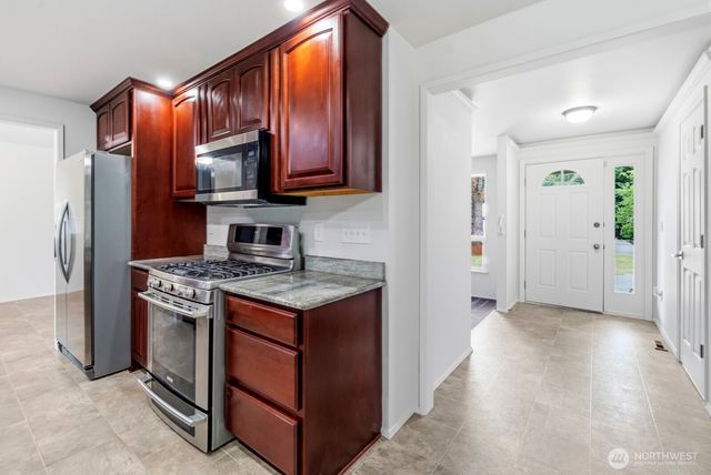 7209 33rd Avenue SE, Lacey, WA 98503