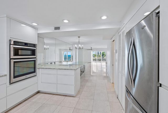 1001 E Camino Real 504 N, Boca Raton, FL 33432