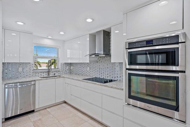 1001 E Camino Real 504 N, Boca Raton, FL 33432