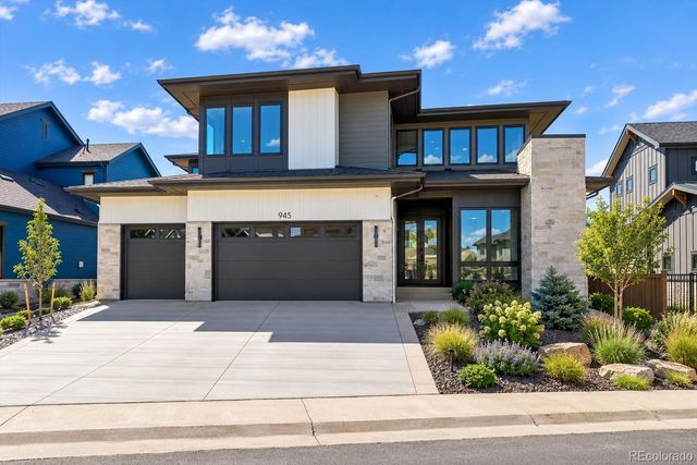 945 Saint Andrews Lane, Louisville, CO 80027