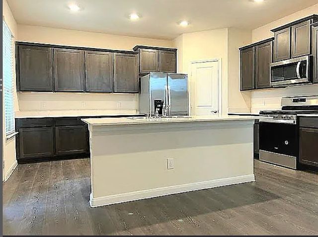 3959 Oak Creek Circle, Denison, TX 75020