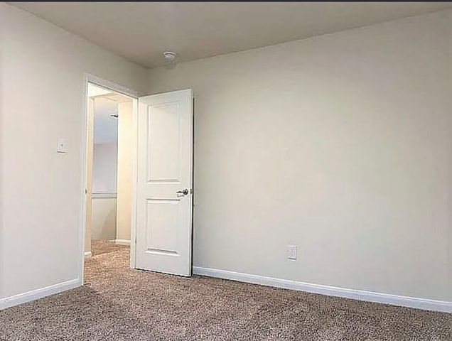 3959 Oak Creek Circle, Denison, TX 75020