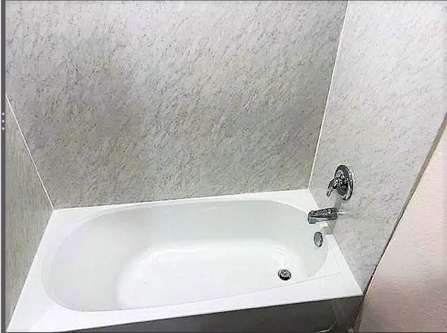 3959 Oak Creek Circle, Denison, TX 75020