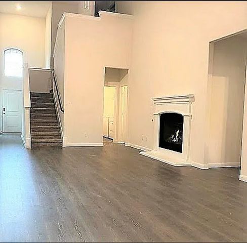 3959 Oak Creek Circle, Denison, TX 75020