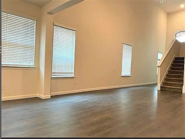 3959 Oak Creek Circle, Denison, TX 75020