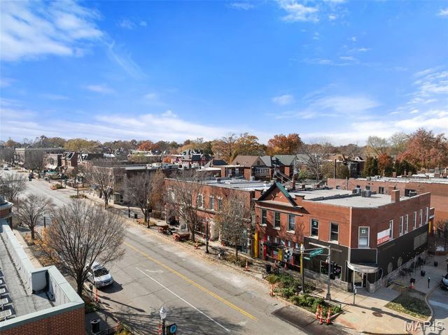 3217 Roger Place, St Louis, MO 63116