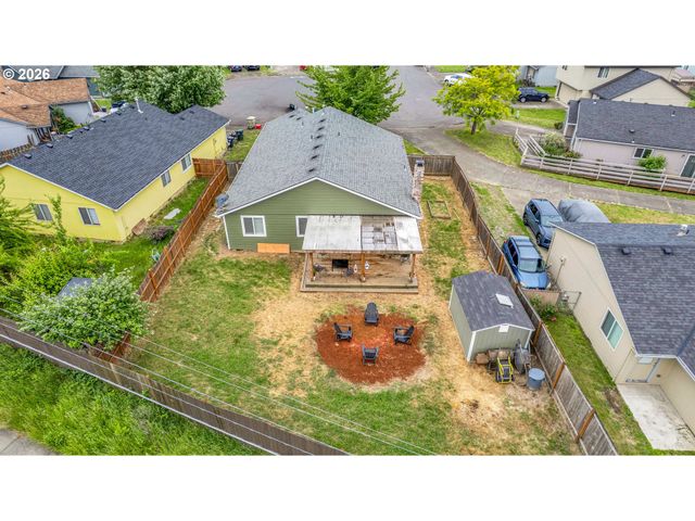 940 Sw 178TH Pl, Beaverton, OR 97003