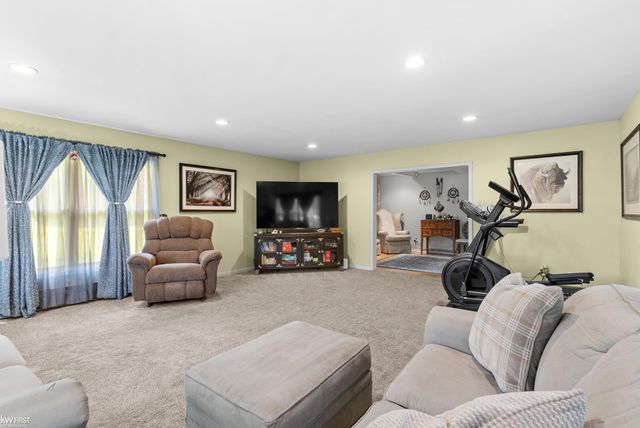 5362 Mccandlish Road, Grand Blanc, MI 48439