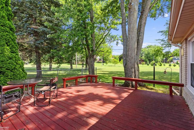 5362 Mccandlish Road, Grand Blanc, MI 48439