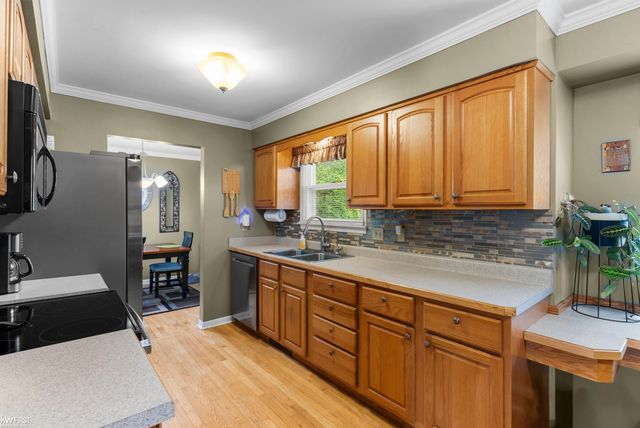 5362 Mccandlish Road, Grand Blanc, MI 48439