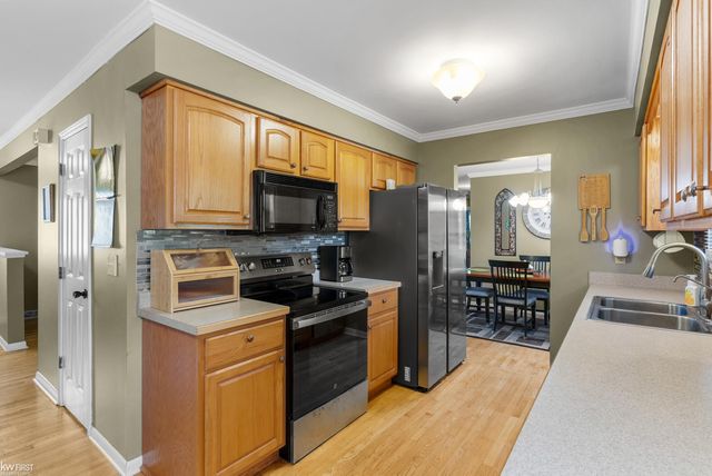 5362 Mccandlish Road, Grand Blanc, MI 48439