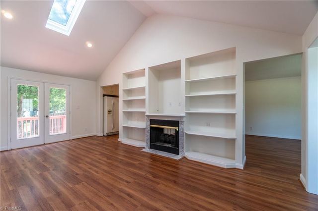 101 Windsor Gate Court, Winston-salem, NC 27104