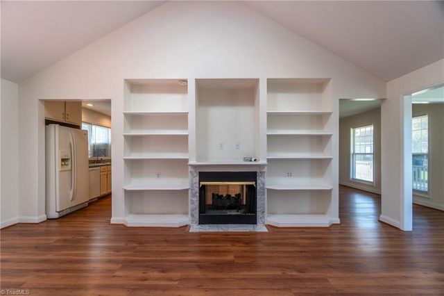 101 Windsor Gate Court, Winston-salem, NC 27104