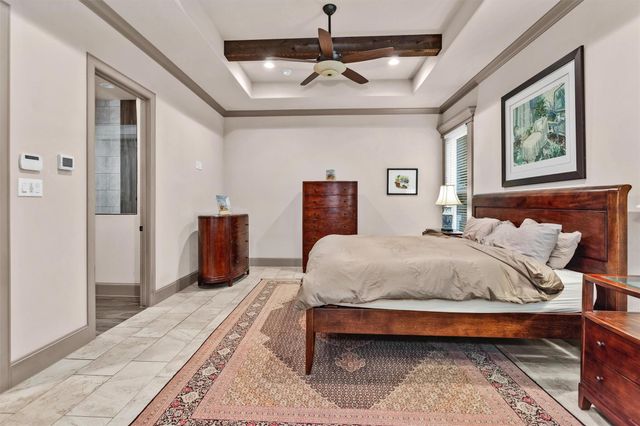 343 Grand View, Huntsville, TX 77340
