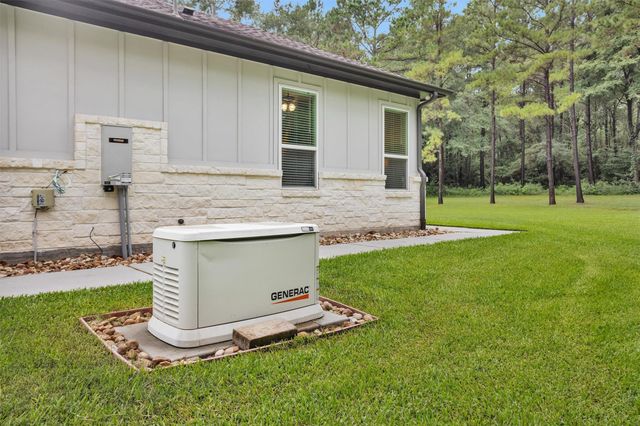 343 Grand View, Huntsville, TX 77340