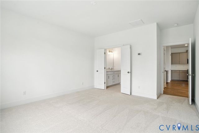 6900 Sunrise Oasis Ln, Midlothian, VA 23112