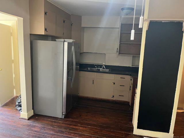 43 North Pearl Street, Meriden, CT 06450