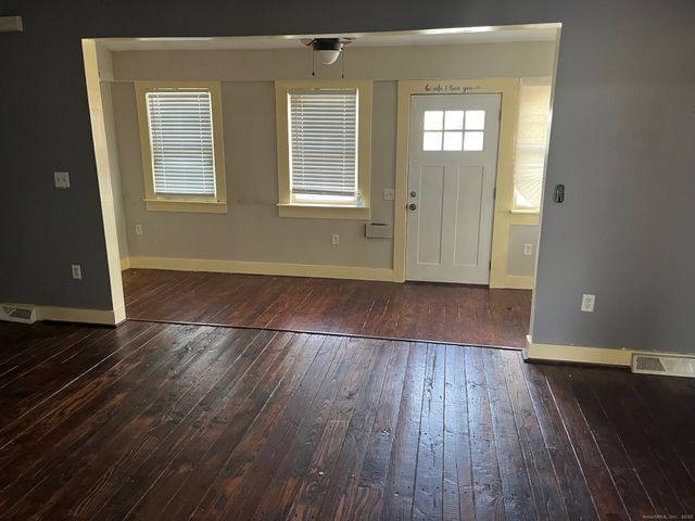 43 North Pearl Street, Meriden, CT 06450