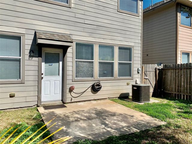 12414 Jasmine Brook Lane, Houston, TX 77089