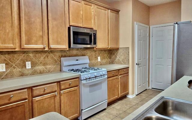 12414 Jasmine Brook Lane, Houston, TX 77089