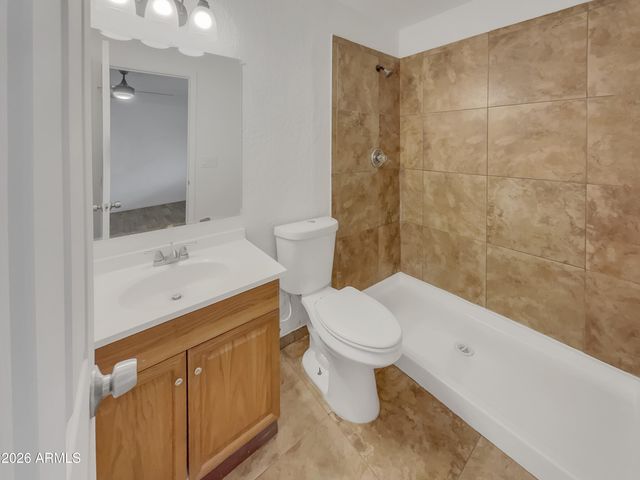 13628 N 40TH Drive, Phoenix, AZ 85029