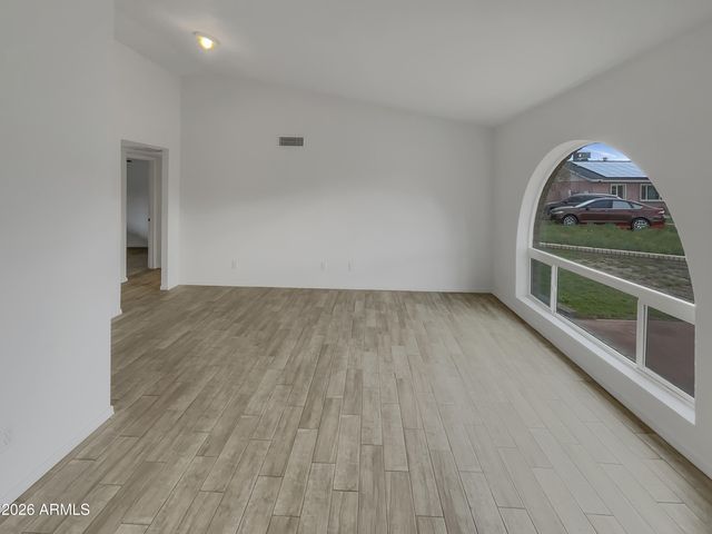 13628 N 40TH Drive, Phoenix, AZ 85029