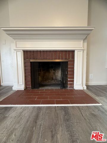 12015 Riverside Drive, Valley Village, CA 91607