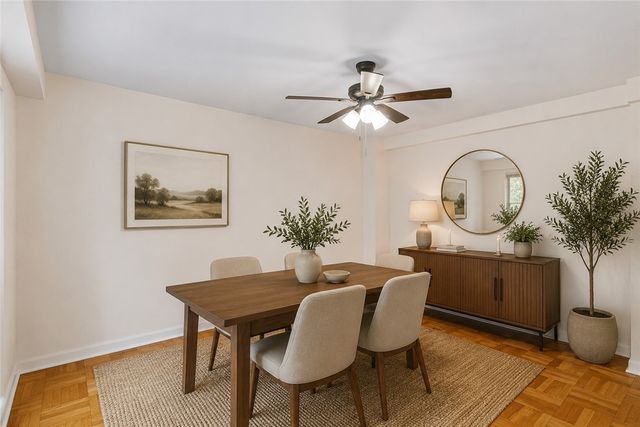 4601 Fifth 221, Oakland, PA 15213