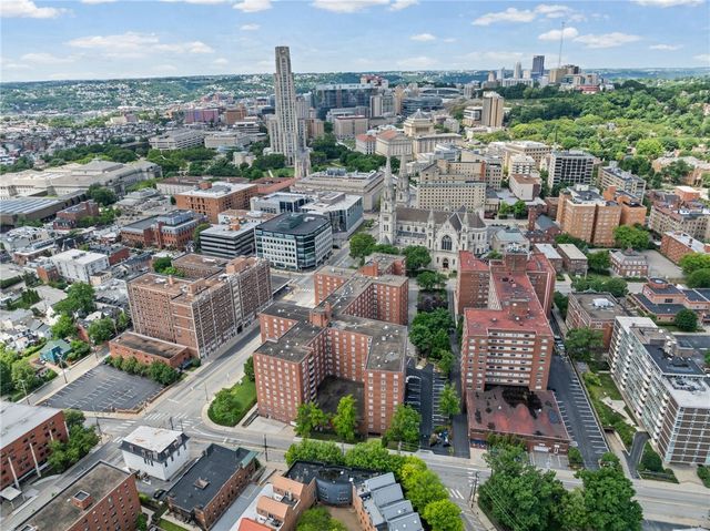 4601 Fifth 221, Oakland, PA 15213