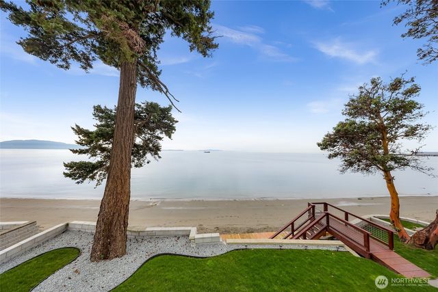 4877 Maple Lane, Ferndale, WA 98248