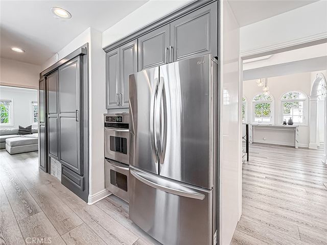 21047 Dumetz Road, Woodland Hills, CA 91364