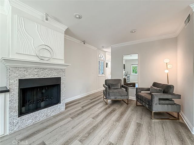 21047 Dumetz Road, Woodland Hills, CA 91364