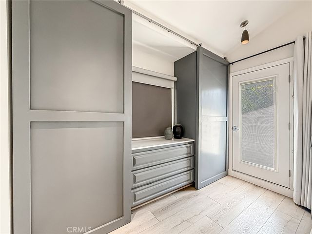 21047 Dumetz Road, Woodland Hills, CA 91364