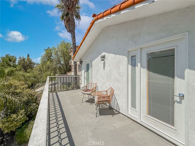 21047 Dumetz Road, Woodland Hills, CA 91364