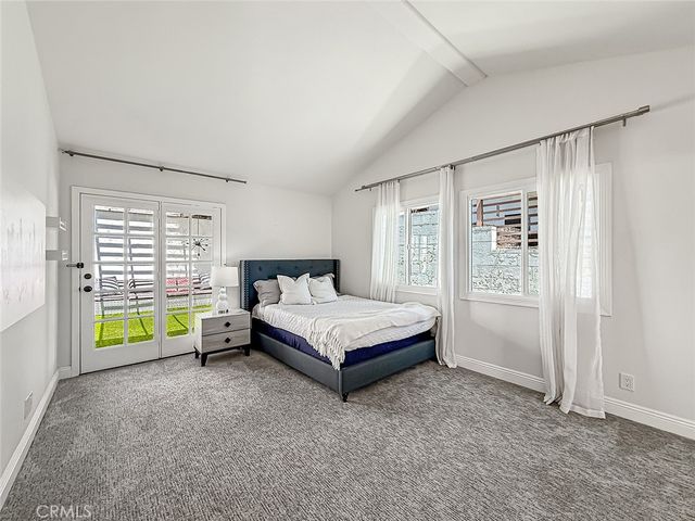 21047 Dumetz Road, Woodland Hills, CA 91364