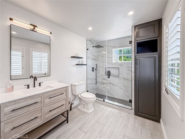 21047 Dumetz Road, Woodland Hills, CA 91364