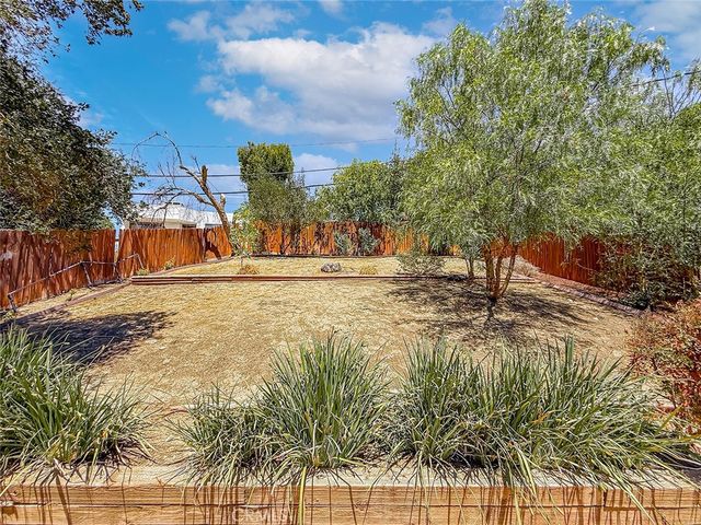 21047 Dumetz Road, Woodland Hills, CA 91364